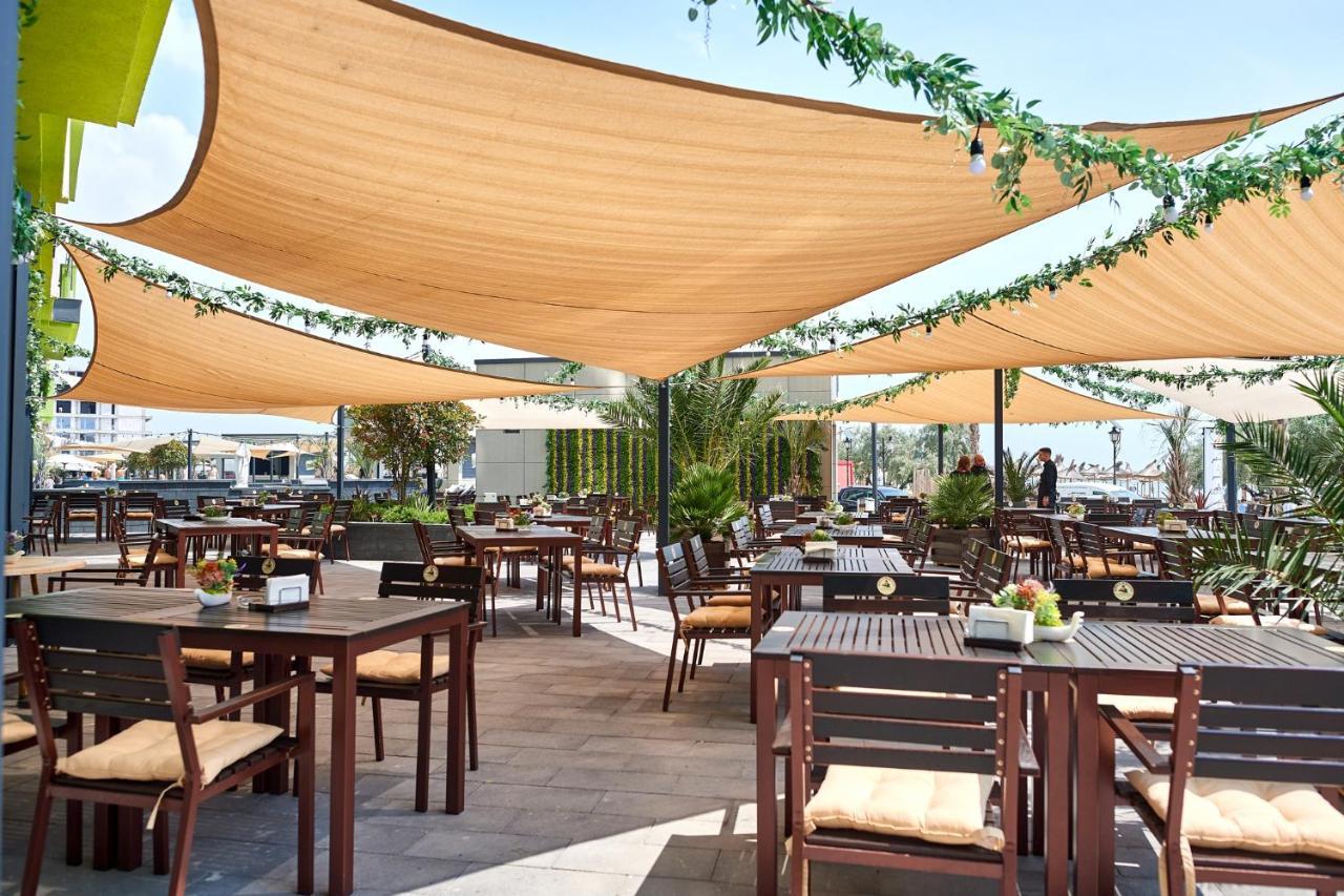 Coral Aparthotel Pool & Spa Mamaia Nord Năvodari المظهر الخارجي الصورة