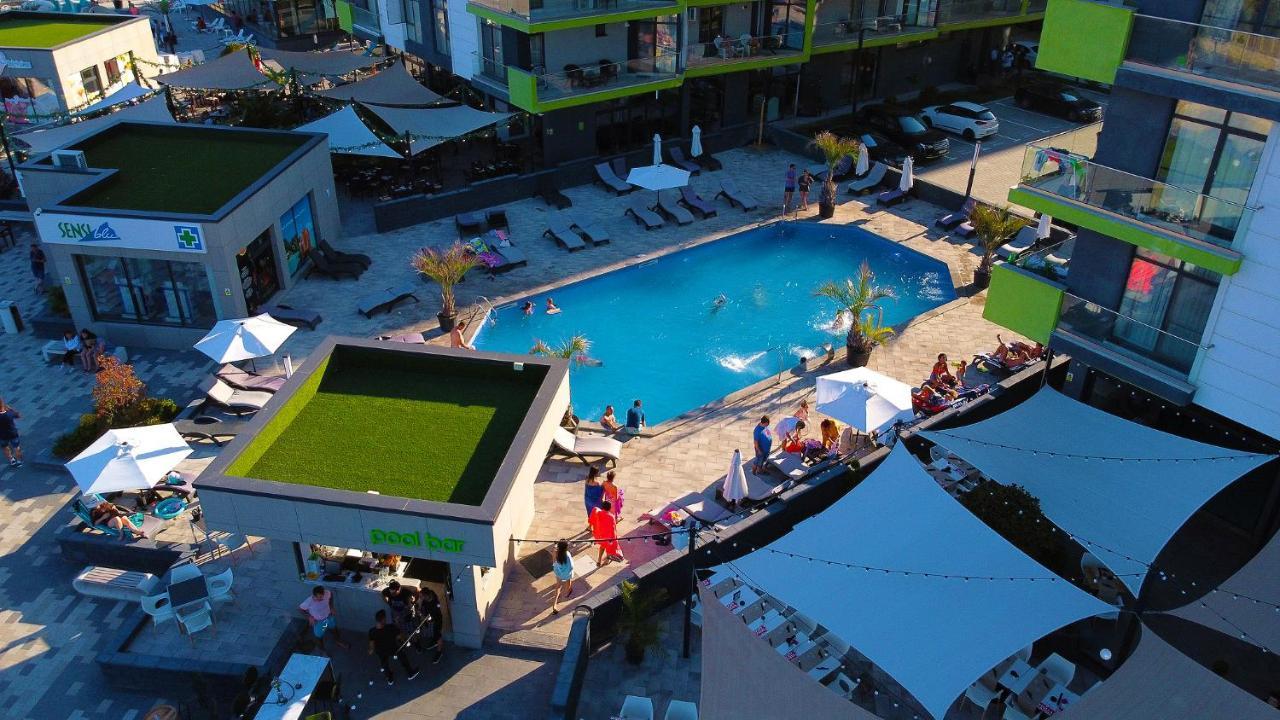 Coral Aparthotel Pool & Spa Mamaia Nord Năvodari المظهر الخارجي الصورة